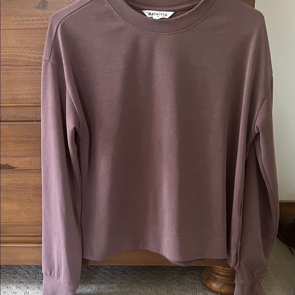 Athleta Dusty Rose Long Sleeve seasoft crew neck pullover. Like new!!